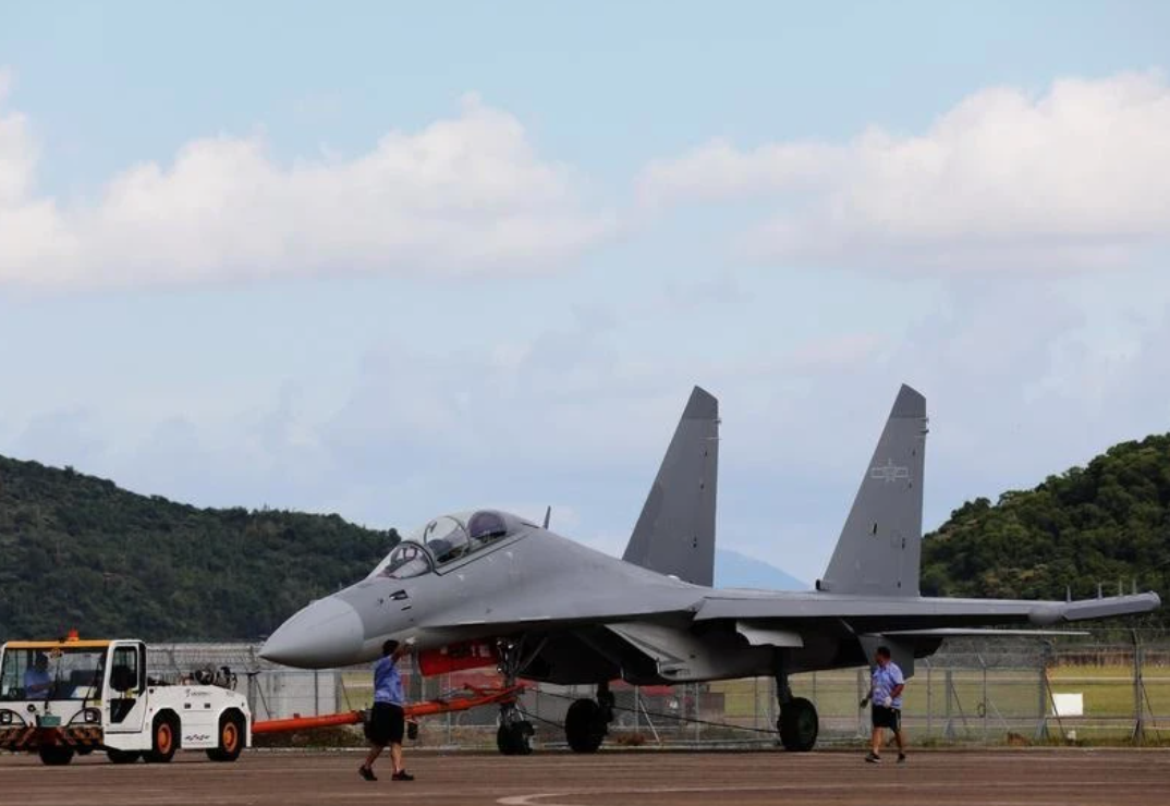 電子戰機-J16D
