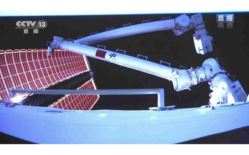 中國研制機械臂“殺手衛(wèi)星”?美太空司令緊急尋找盟友