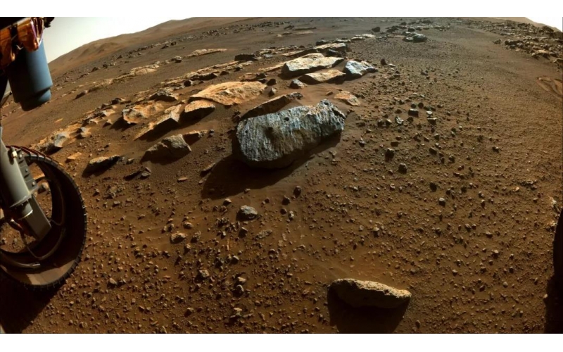 毅力號完成第二個火星樣本的采集，暗示火星長期存在水！