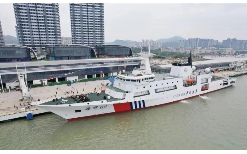 我國首艘也是最大的萬噸級海事巡邏船正式服役