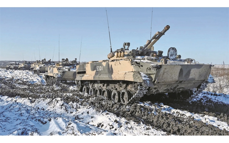 俄軍事訓練馬不停蹄