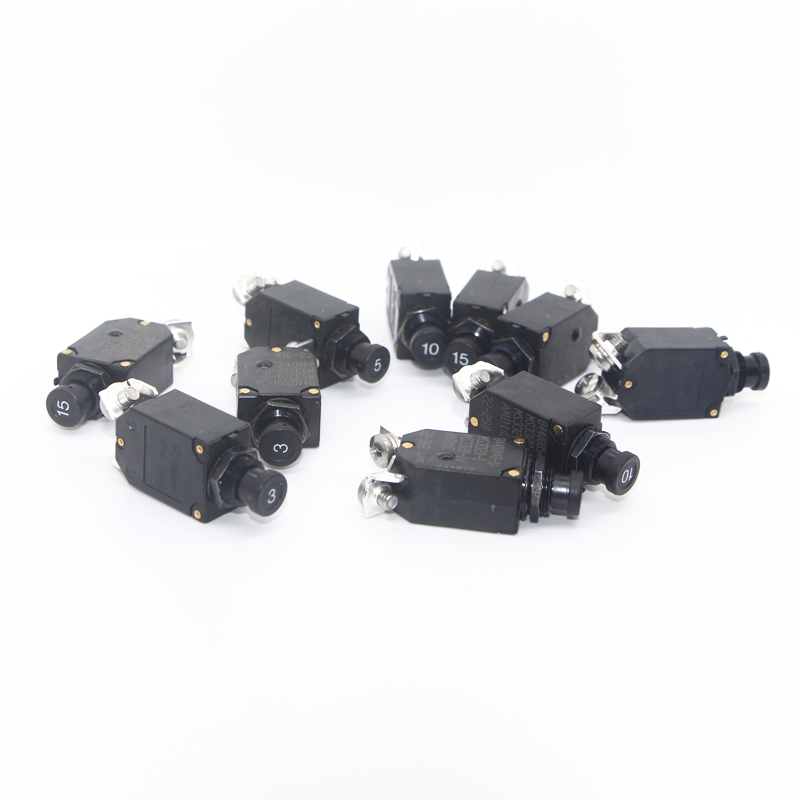 Single pole electrical protection miniature circuit breaker